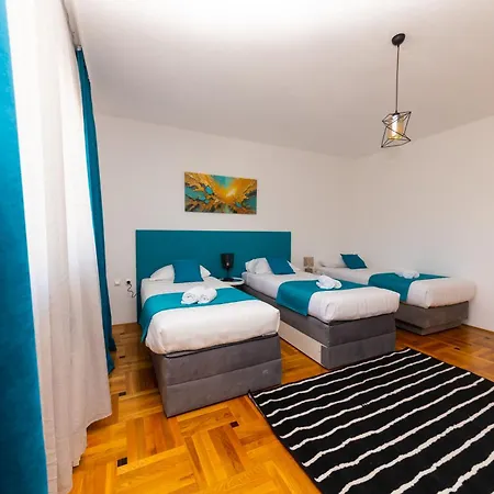 아파트 Khalilah 3 *