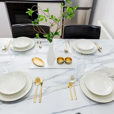 아파트 Khalilah 3 *